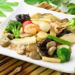 五目うま煮 Braised Vegetables, Seafood and Meat（中華料理 華景園）