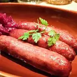 都萬牛のソーセージ（ビストロニシイケ）
