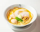 具だくさん塩らぁ麺（ドゥエイタリアン GINZA GUCHI）