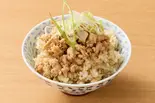 鶏そぼろ玄米ごはん Chicken Soboro Brown Rice（玄米と豚汁 お玄さんのとん汁食堂 田町店）