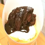 生クリーム ガトーショコラ（クレープドフフ王子公園）