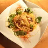 生パスタを使った厚切りベーコンのカルボナーラ(湊川キッチン)