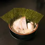 濃厚豚骨スペシャルラーメン（横濱家系ラーメン 神山 松屋町店）