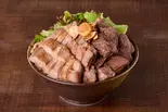 厚切り牛タン&カットステーキの相盛りステーキ丼(200g) Beef Tongue & Cut Beef Steak Bowl(肉テロ!肉たらしくてぎゅう 久米川店)