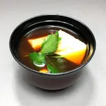 赤だしのお味噌汁（むさし坊 神田西口店）