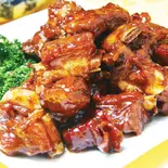 スペアリブの醤油味炒め（香南厨房）