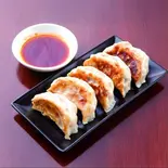 焼き餃子（四川料理 酔盧）
