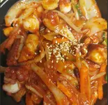 タコ炒め丼 Stir-Fried Octopus Rice Bowl (Seaweed Added)（味じまん）