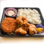 メンチカツ＆唐揚げ弁当（まごころ食堂）