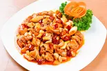 鶏肉とピーナッツの唐辛子強火炒め【宮保鶏丁】（川覇王）