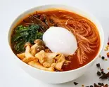 月見麻辣春雨 Half-boiled egg Hot & Sour Bean Starch Vermicelli(梨泰院麻辣湯春雨 高田馬場)