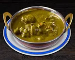 ほうれん草チキンカレー Horenso Chicken Curry（ネパールキッチンSAKURA）