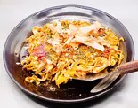 豚モダン(自家製麺使用)（お好み焼き処小奈や）