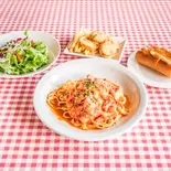 ベーコンの辛口トマトソースセット（ピッツエリアマリオエスプレッソ袋町店）