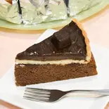 濃厚チョコレートタルト（<ケーキとカフェのお店>Jazz Misty Cafe）