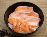サーモンづくし丼(笹互 綾瀬店)