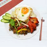 チキンティッカ ガパオライス Chicken tikka Gapao Rice（シンのカウマンガイ中延支店）