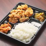 から揚げ弁当（台湾料理 営業中 福島店）
