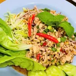 ラープ(焼豚) ลาบหมู-ไก่（タイタイTHAI KITCHEN）