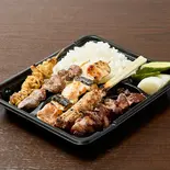 焼鳥弁当(海鮮焼鳥ウイング)