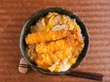 エビとじ丼（ぶっかけうどん小太郎）