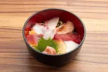 海鮮丼 並盛（立ち寿し まんぷく）