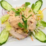 蒸し鶏のサラダ(中華料理 珍味楼 糀谷駅前店)