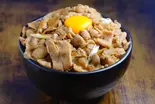 1.5倍盛り!豚すき焼き丼Pork Sukiyaki Rice Bowl(L)(ガッツリスタミナ丼!!野郎の道!!~白楽店~)