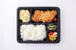 鶏の照り焼き弁当（菜食美つき朋）