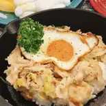 ネギ塩豚丼(プチサラダ付)（LOVE・K・CAFE）
