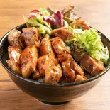 照り焼きチキン丼（和洋レストラン 岩崎）