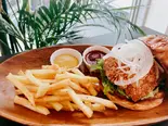 エビカツバーガー(MARINA RESTAURANT TRIM)