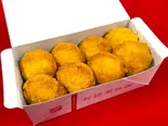 ミニ揚げ黒豚饅 8個入り 30円お得！（SHIMBASHI 15○ SL広場前店）