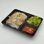 サムギョプサル ＆ 飯 /Grilled Pork Belly ＆ Rice（韓国料理＆生サムギョプサル ビビサム 池袋東口店）