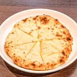 チーズナン Chese Nan(キズナ キッチン)