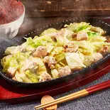 トリからし味噌 1.5人前（博多名物！旨辛鉄板焼肉 中洲亭 なんば店）