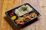 牛スジ煮込み弁当（炭火焼鳥 itori）