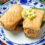 ラフテー 豚の角煮（宅配専門沖縄料理おとぉり）