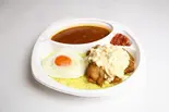 チキンパコラ弁当特製タルタルソースたっぷり乗せChickenPakaraBentoBoxOnSpecialTaru-TaruSouce(Tar-P-BENTO)(インドカレー ターリー屋(Indian Curry Thaliya)川崎西口通り店 )