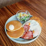 スタンダードプレート(tripcafeokinawa那覇国際通り店)