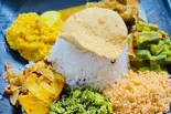 スリランカアーユルヴェーダ家庭料理プレート Sri Lankan Ayurvedic Home cooking plate（ミリス）