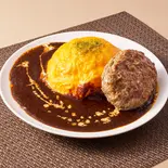 本格仕込みのデミグラスオムライス×ハンバーグ（ふわとろオムライス フレッシュエッグス 博多店）