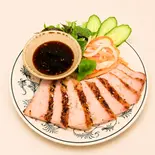 豚ほほ肉の五香粉焼き（ベトナム料理 Chi-Chan 上野店）