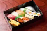 八千代上にぎり（立喰い寿司＆BAR鮨處八千代 四ツ谷店）