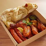 タンドリーチキンボックス ナン付 2~3人前、Tandoory Chicken Box&Nan(AsianDining&Bar sita nakameguroten)