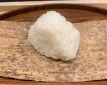 お米のうまみ 塩むすび(鎌倉山米店 下北沢店)