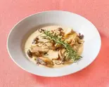 茸のフリカッセ Mushroom Fricassee（ビストロ ベッセ・ヴォワール）