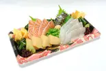 お造り四点盛り(サーモン入り) 4Assorted Sashimi(Salmon In)（寿司の美登利 総本店）