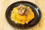 【人気No.1】とろ肉オムチャーハン Fatty Meat Fried Rice Omelette（元祖オムチャーハン専門店 オムちゃん食堂 都島LAB）