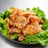 鶏皮からあげ(秘伝の甘だれ)（だるま商店）